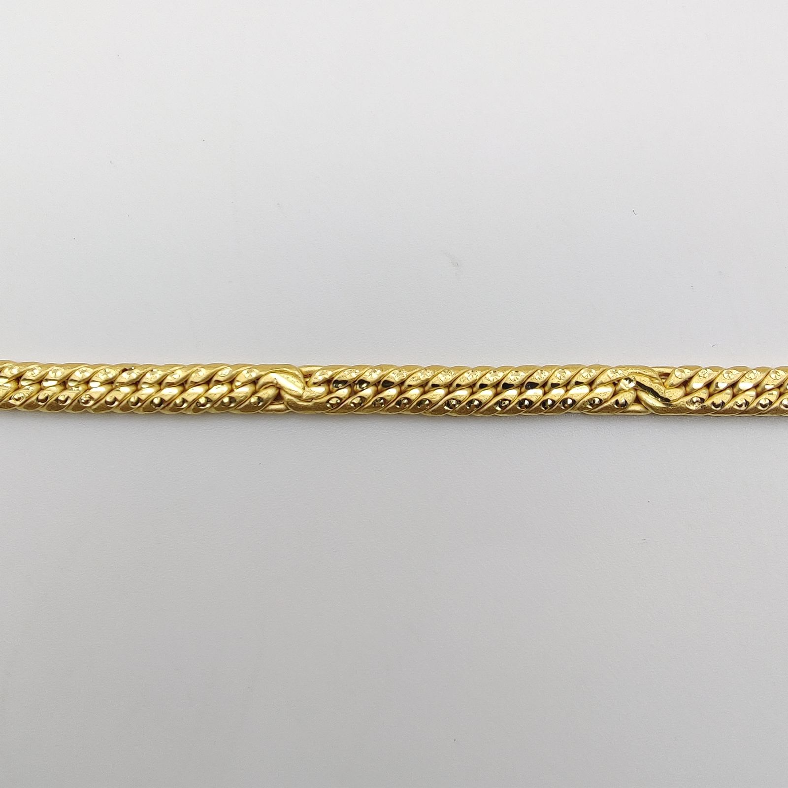 HOLLOW CHAIN